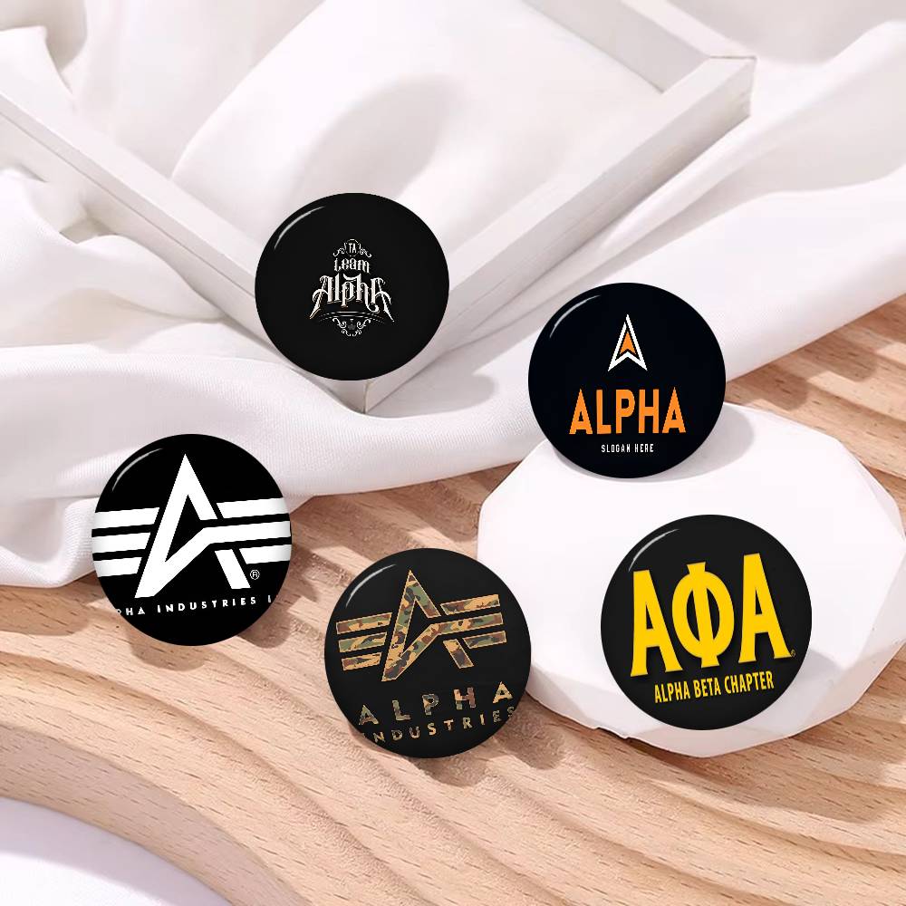 Embroidery Alpha - Брошь-значок A-Alphas L-Industries в стиле аниме,