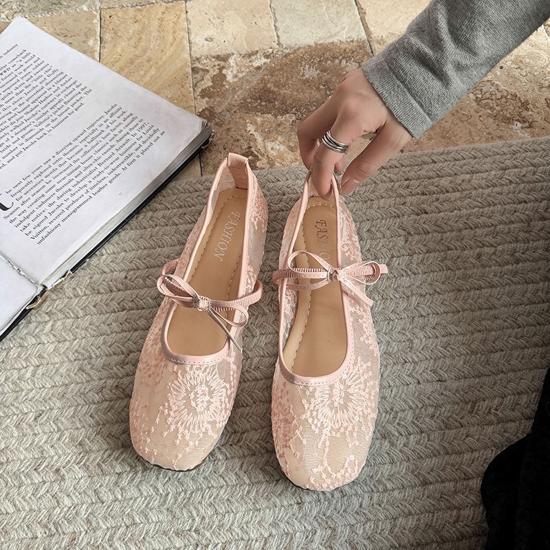 Женские нежные балетки на плос – обзор и цена Embroidery Canvas