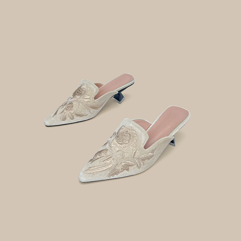 Женские туфли-мюли из велюра с – обзор и цена Embroidery Design Free